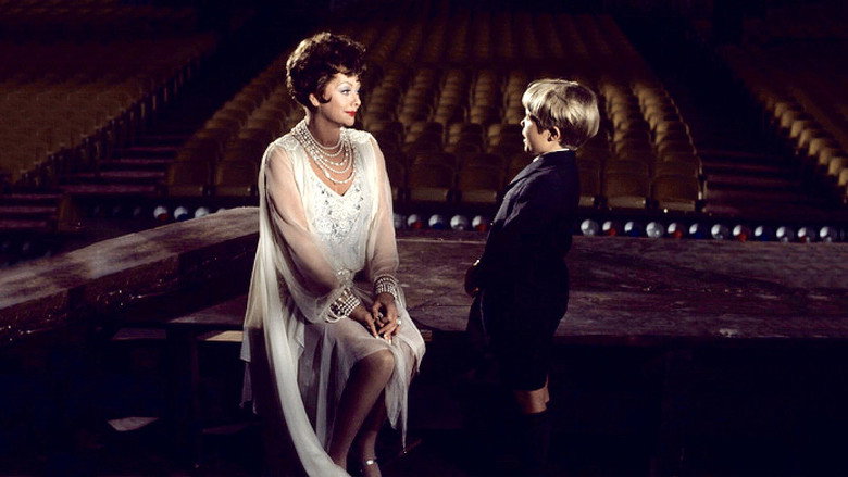 Mame still 8