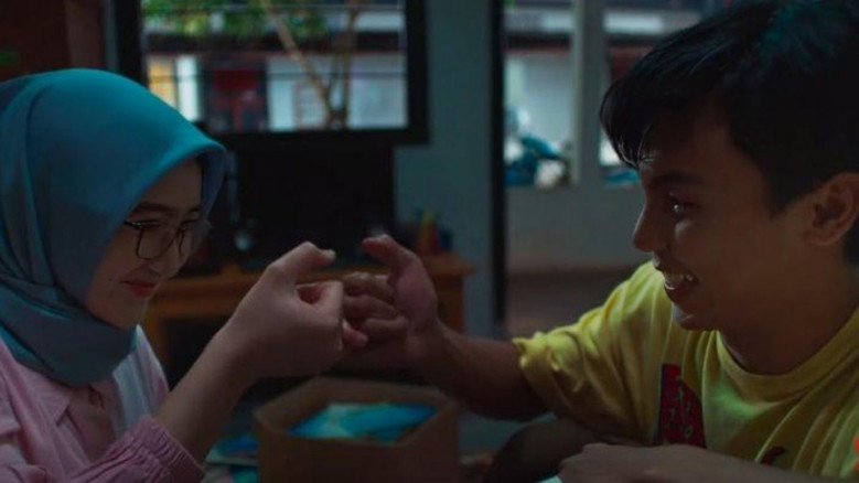 The Art of Understanding Lover still 3