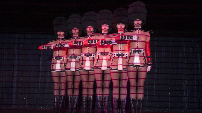 Feu: Crazy Horse Paris still 8