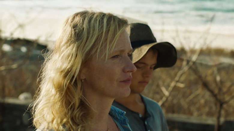 Caravan still 3