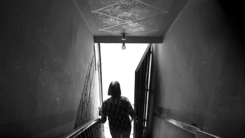 Oscuro brillante still 1