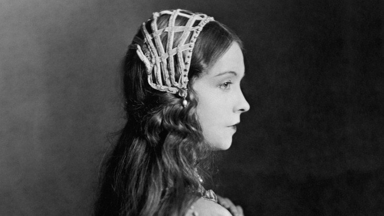 Romola still 3