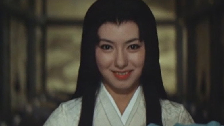 Female Ninja Magic still 6
