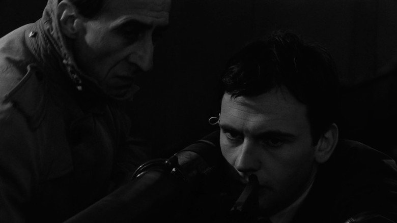 Le Combat dans l'île still 8