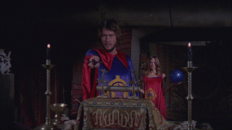 Simon, King of the Witches still 2