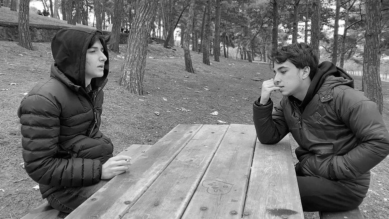 Ahraz still 1