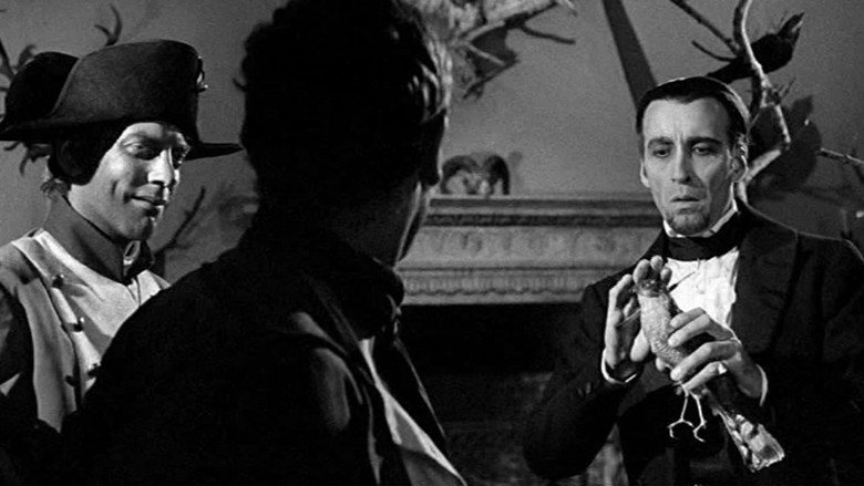 The Castle of the Living Dead still 3