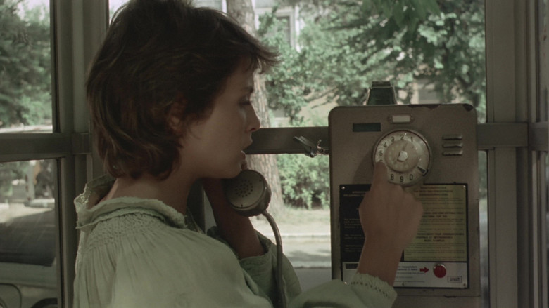 Emanuelle and Françoise still 3