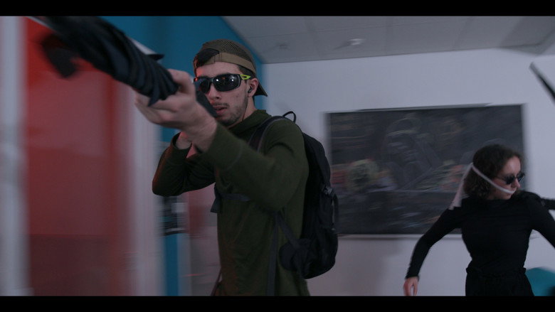 DARK EXTRACTION still 8