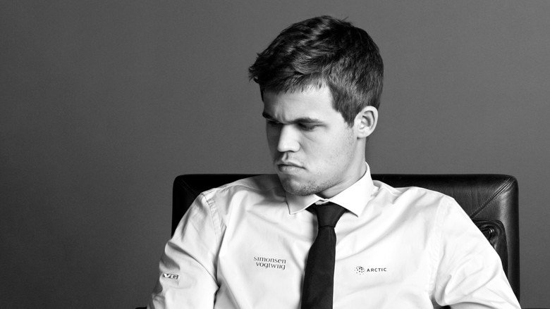 Magnus still 2