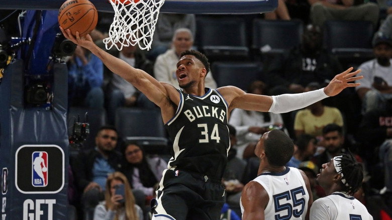 Giannis: The Marvelous Journey still 8