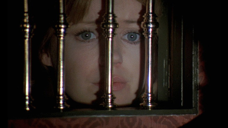 Hands of the Ripper still 4