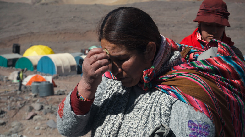 Cholitas still 7