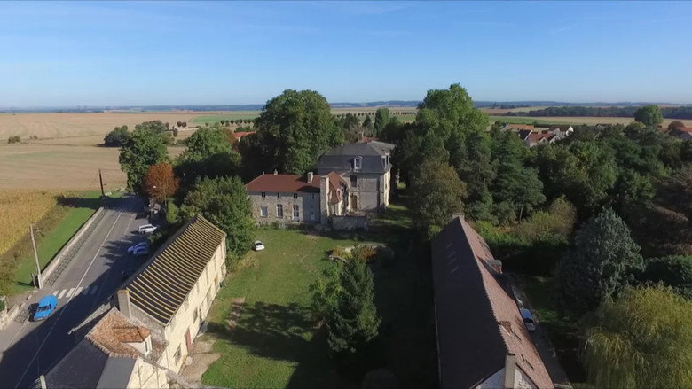 Le château d'Hérouville, une folie rock française still 1