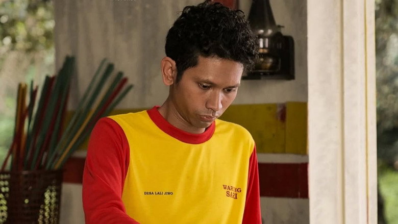 Warung Pocong still 3