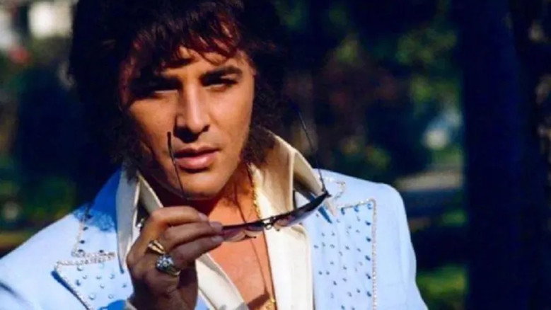Elvis and the Beauty Queen still 2
