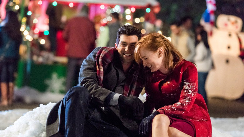 The Mistletoe Inn still 7