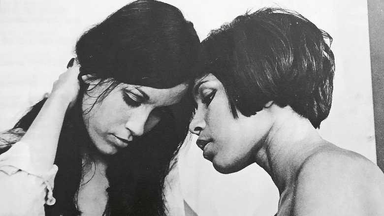 L'etreinte still 1