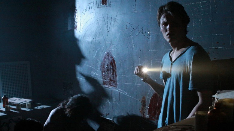 Grave Encounters 2 still 2