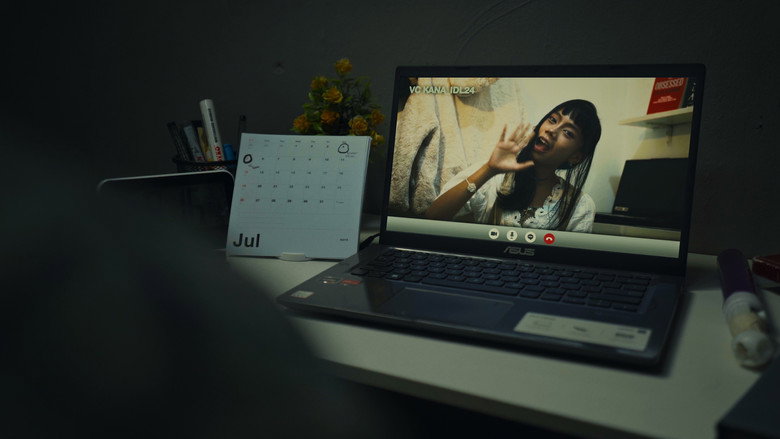Berharap Dikenal Di Duniamu Yang Ramai still 2