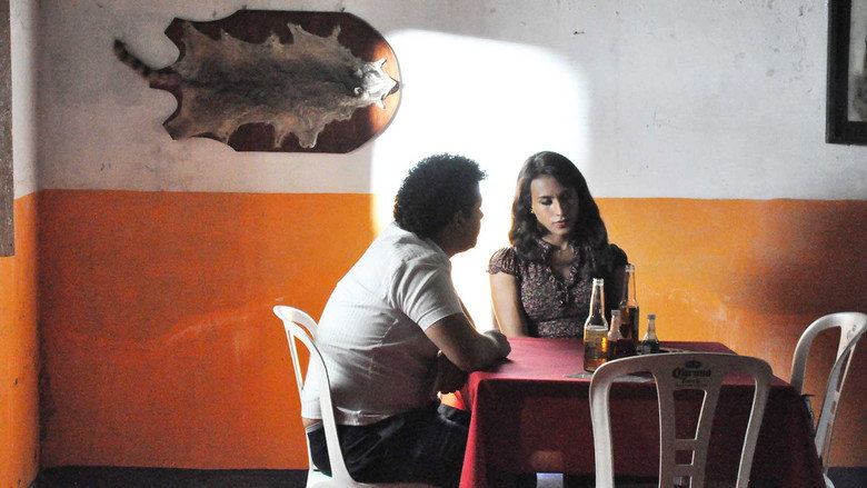 Carmín Tropical still 3