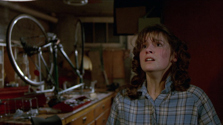 Deadly Eyes still 7