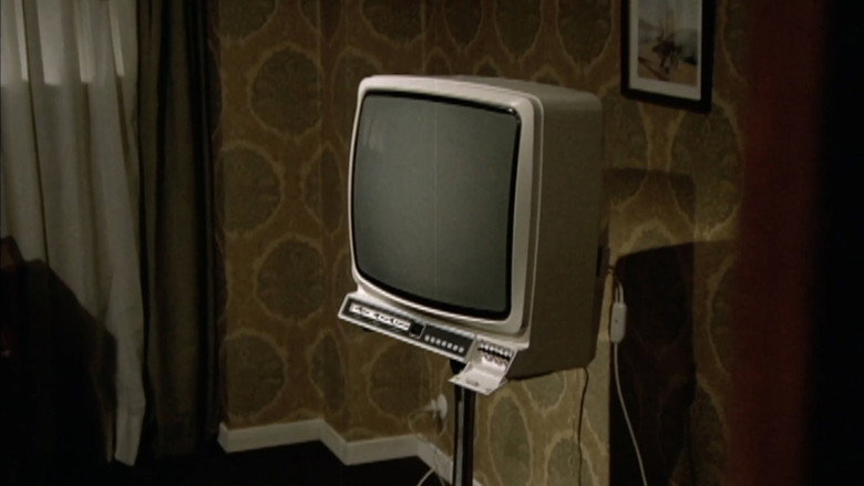El televisor still 2