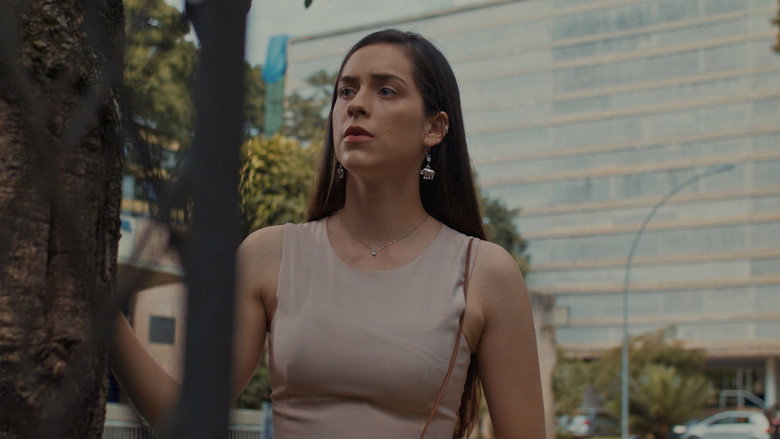 Letícia still 5