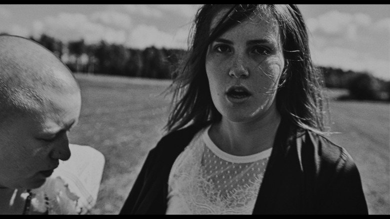 Mudlove still 6