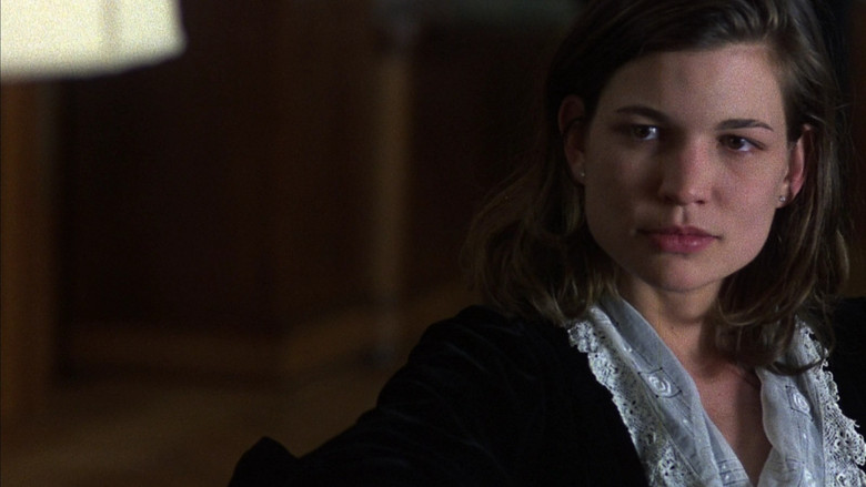Delta of Venus still 1