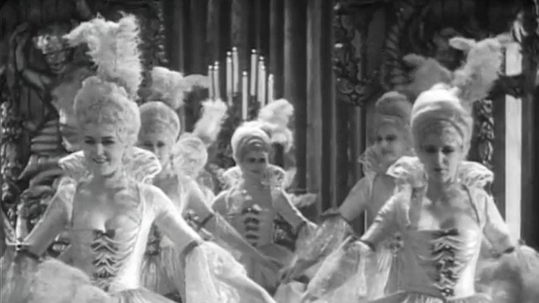 Dixiana still 4