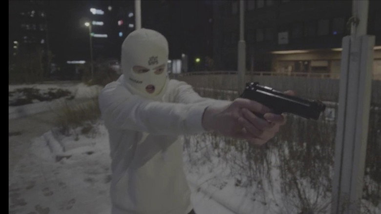 Yön Varjo still 6
