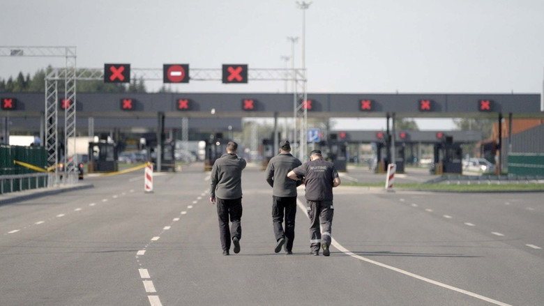 Russland: Verbotene Geschäfte still 2