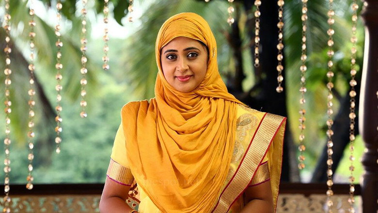Mylanchi Monchulla Veedu still 1