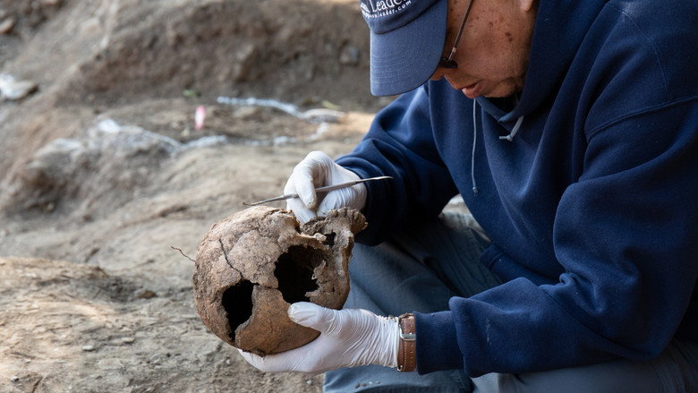 206: Unearthed still 1