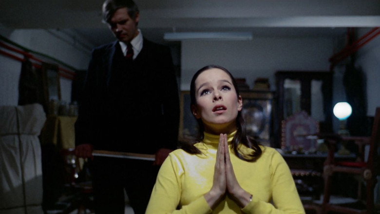 Honeycomb still 1