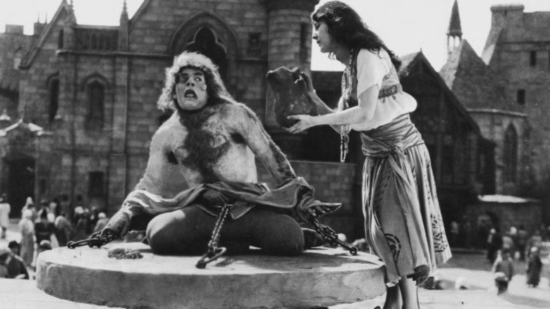 The Hunchback of Notre Dame still 2