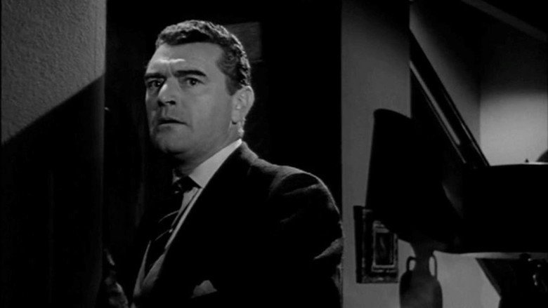 The Intruder still 5