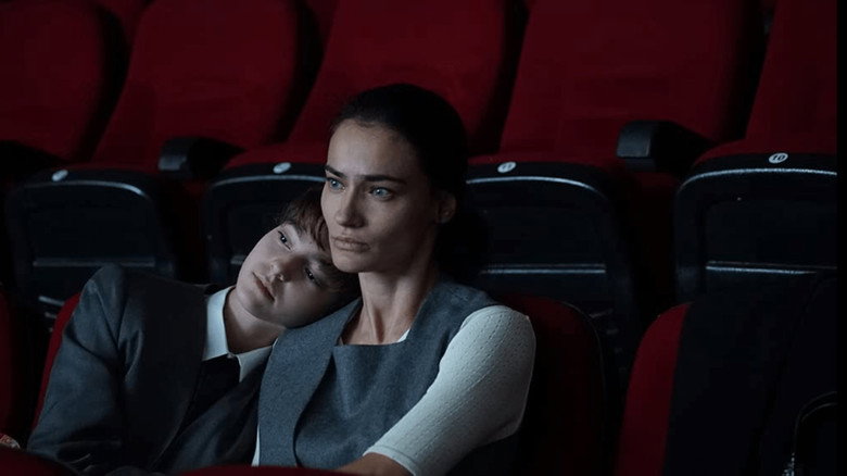 Iguana Tokyo still 3