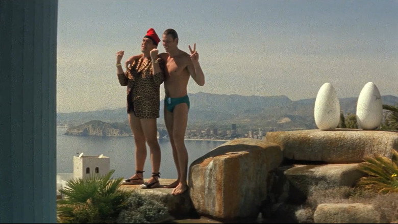 Golden Balls still 3