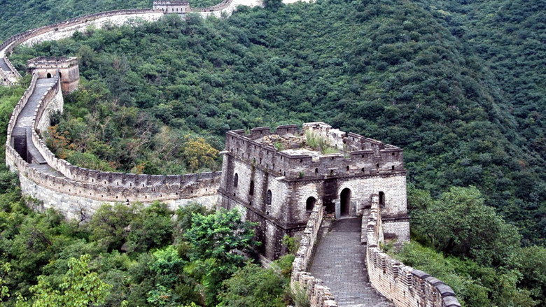 Flying the Great Wall still 1