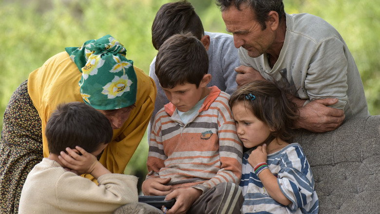 Honeyland still 6