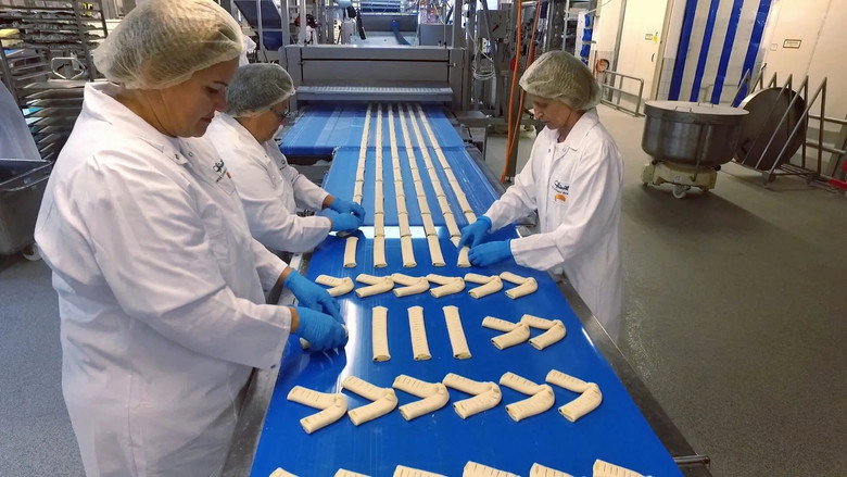 The big baking - billion-dollar business with bread and pastries still 1