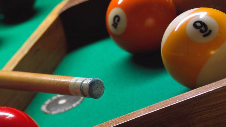 Poolhall Junkies still 3