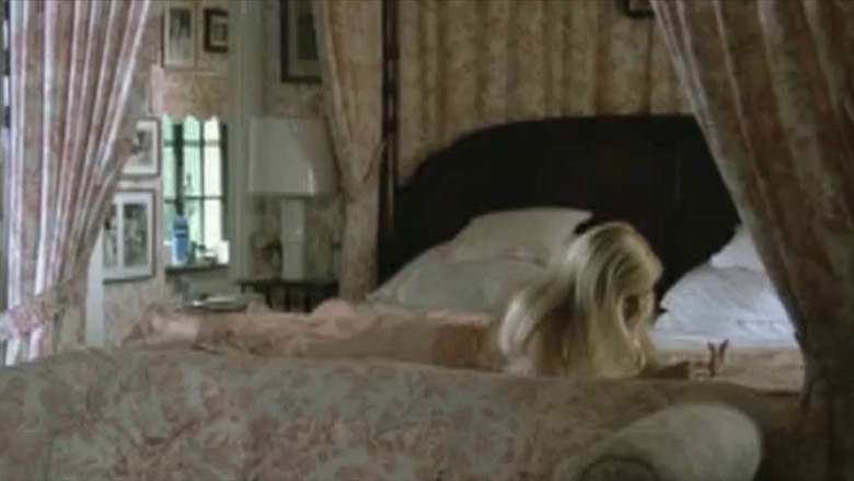 Annie still 4