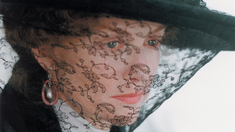 Gabrielle still 2