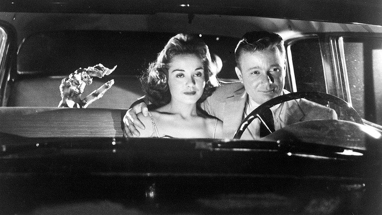 Invasion of the Saucer Men still 4